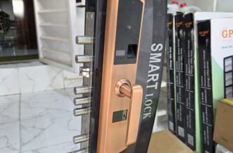 Luxury Smart Door Lock: The Future of Home and Office Security